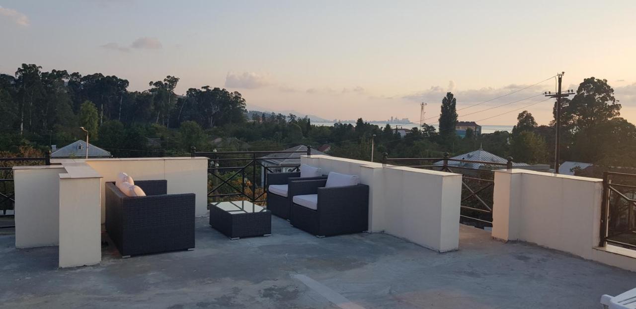 Wonderland Hotel Chakvi Ngoại thất bức ảnh