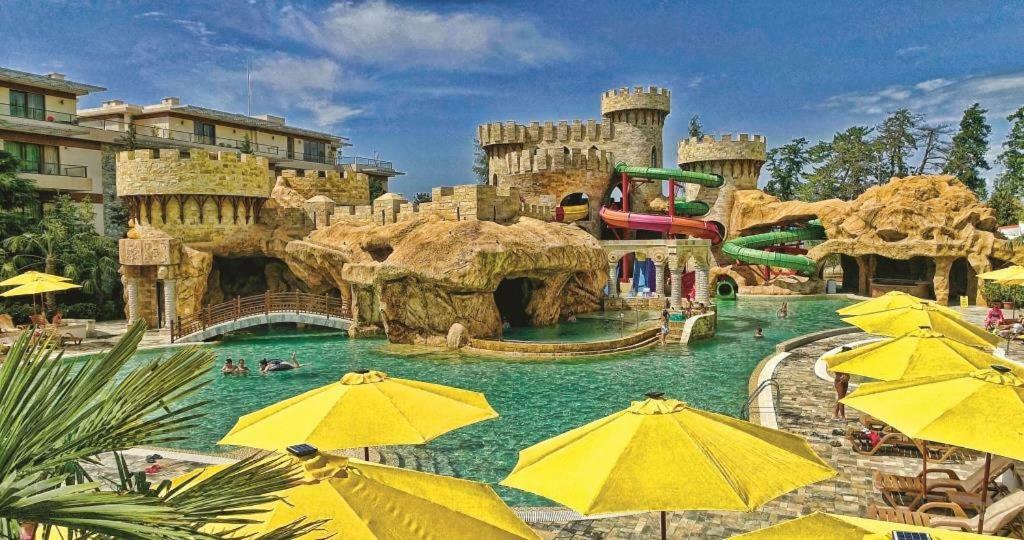 Wonderland Hotel Chakvi Ngoại thất bức ảnh